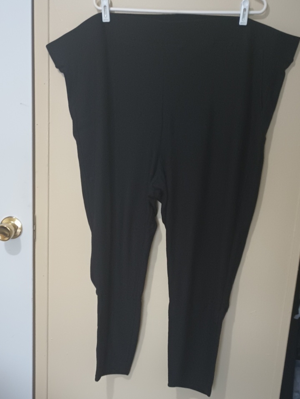 Torrid Black Women’s Stretch Ponte Pants Size 6